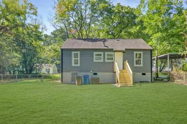 Main picture of 2155 Woodberry Ave