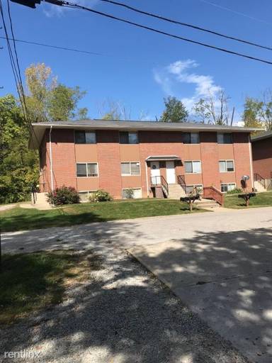 Main picture of 8 Chalon Ln