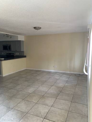 Main picture of 12702 N 20th St