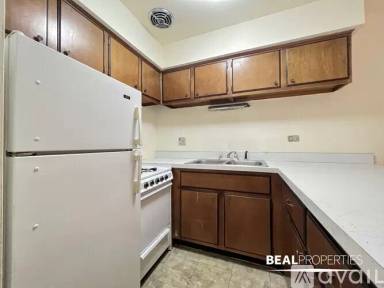 Main picture of 660 W Wrightwood Ave