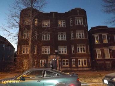Main picture of 9006 S Escanaba Ave