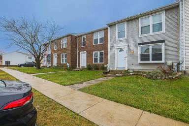 Main picture of 426 Mystic View Turn
