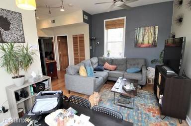 Main picture of 2222 W Taylor St