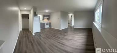 Main picture of 114 Lake Ave S