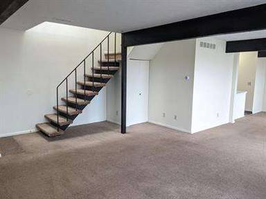 Main picture of 2550 Chamberlain Rd
