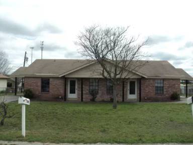 Main picture of 304 Highland Estates Dr