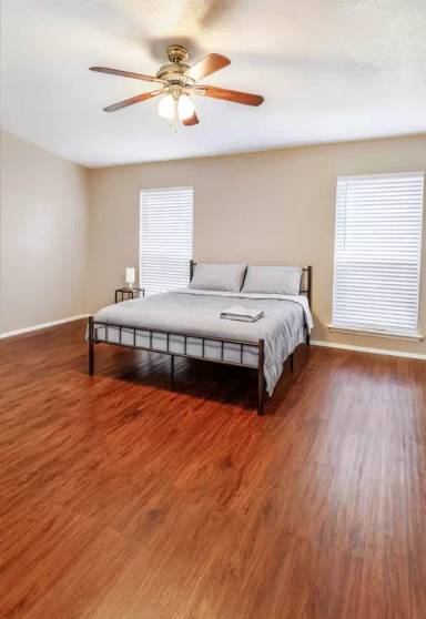 Main picture of 3623 Longcourt Cir