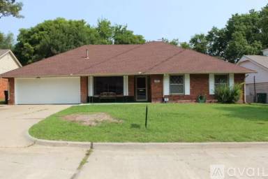 Main picture of 2709 NW 56th St