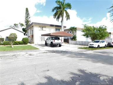 Main picture of 2525 Cleveland St