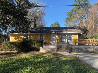 Main picture of 102 L St