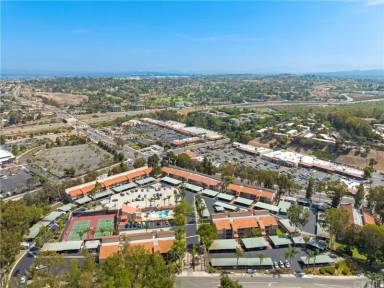 Main picture of 2334 Hosp Way