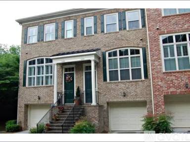 Main picture of 1688 Mosaic Way