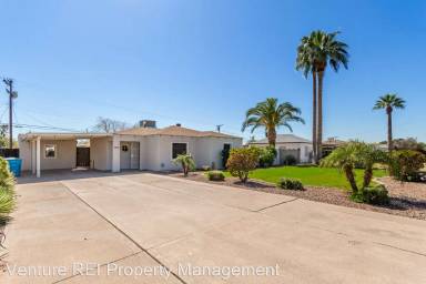 Main picture of 1805 W Clarendon Ave