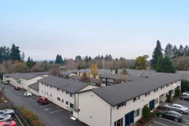 Main picture of 13000 NW Cornell Rd