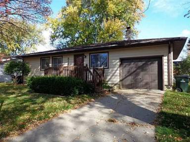 Main picture of 5140 Harbet Ave NW