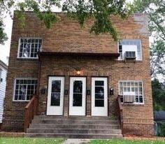 Main picture of 2320 S 6th St