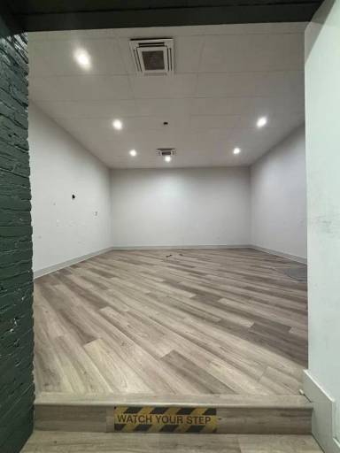 Main picture of 318 N Charles St
