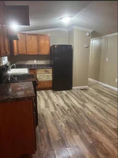 Main picture of 4530 Village South Dr
