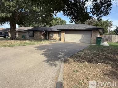 Main picture of 2713 English Dr