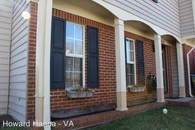 Main picture of 820 Huntly Ct