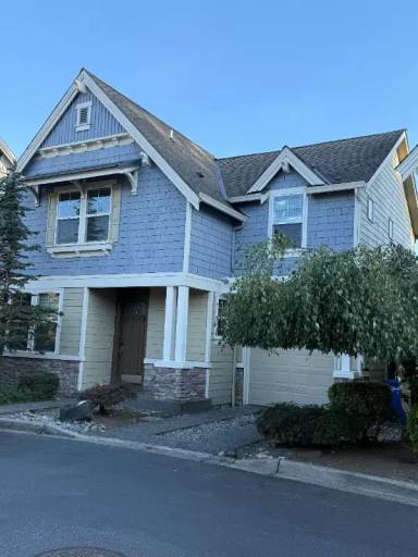 Main picture of 830 235th Pl SE