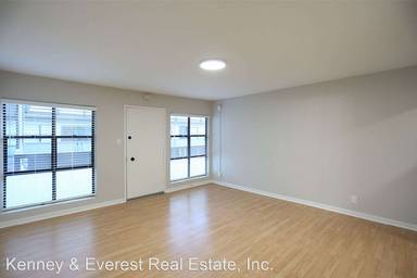 Main picture of Alamo Apartments