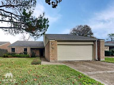 Main picture of 2103 Woodland Springs St