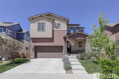 Main picture of 194 Starlight Cir