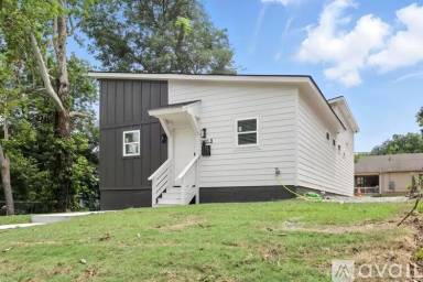 Main picture of 1001 Dennison St