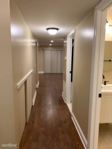 Main picture of 20 Greenwood Dr