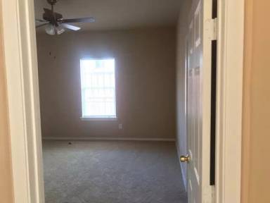 Main picture of 7605 Cousteau Dr
