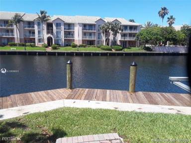 Main picture of 347 Leslie Dr