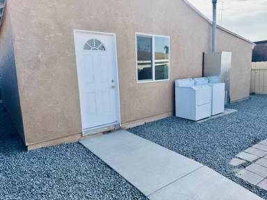 Main picture of 5175 Castana St