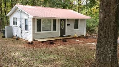 Main picture of 568 Gantt St