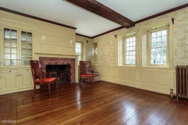 Main picture of 350 Riverside Ave