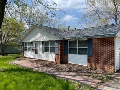 Main picture of 1201 Lanore Dr