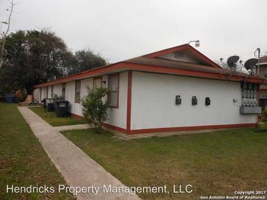Main picture of 214 Merida St