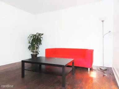 Main picture of 624 Hastings St