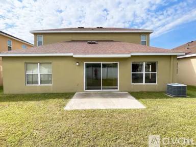 Main picture of 2809 Tower Rock St