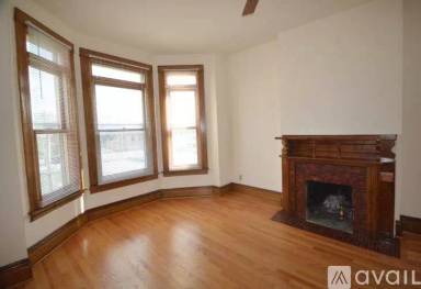 Main picture of 638 W. Drummond