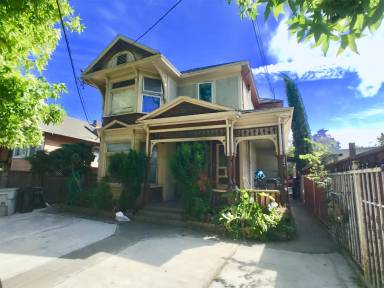 Main picture of 1307 Vine St