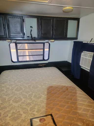 Main picture of 2928 W Missouri Ave