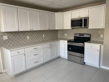 Main picture of 820 Main St