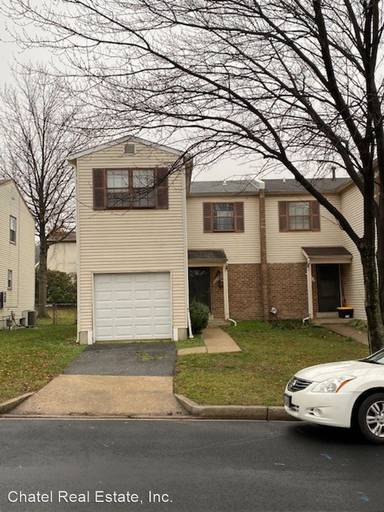 Main picture of 4371 Varnum Pl NE