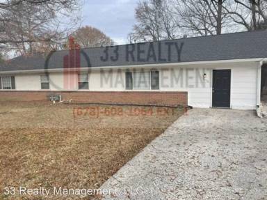 Main picture of 4460 Maple Dr