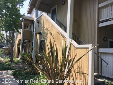 Main picture of 112 Schooner Ct