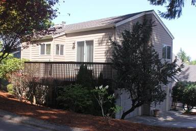 Main picture of 16 Oriole Ln
