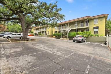 Main picture of 2302 E Martin Luther King Jr Blvd