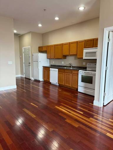 Main picture of 664 Columbus Ave