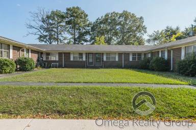 Main picture of 705 18th St E